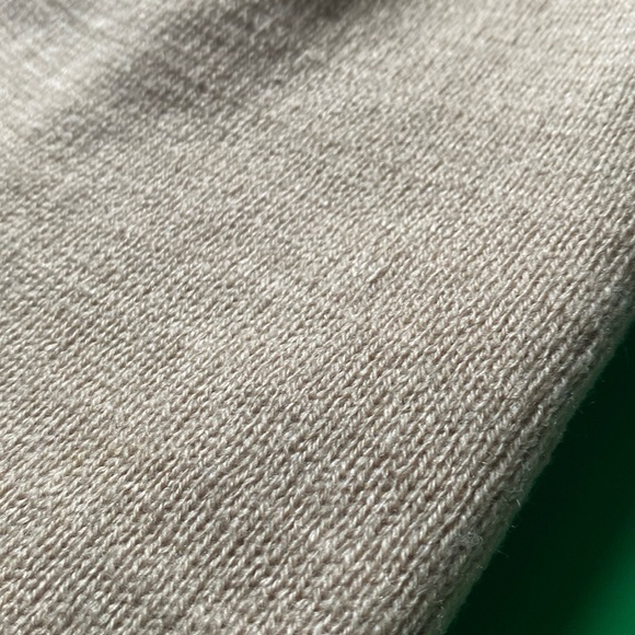 Tan beanie - Picture 2 of 14